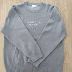 Men's Gray Sweater